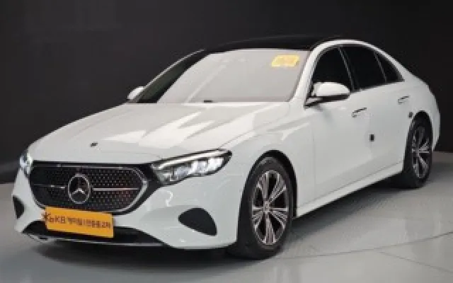수원믿을수있는중고차 E-클래스 W214 E200 매물 사진 13 - 2025/01 33,847km